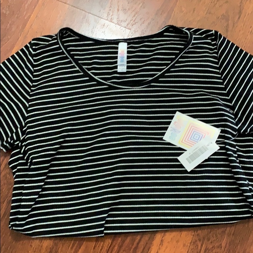 LuLaRoe Classic T